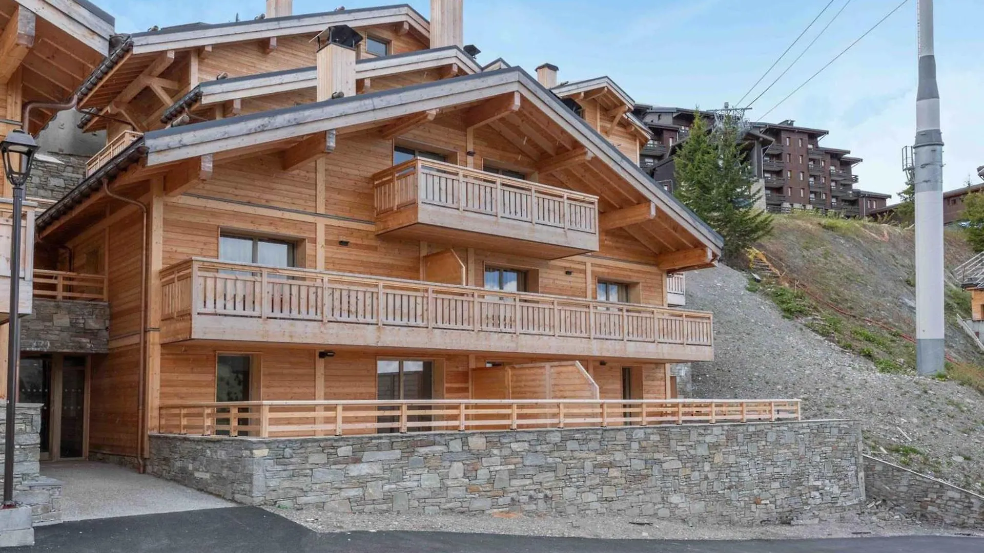 דירה Appartement Spacieux, Ski Au Pied, Parking Inclus - Fr-1-565-129